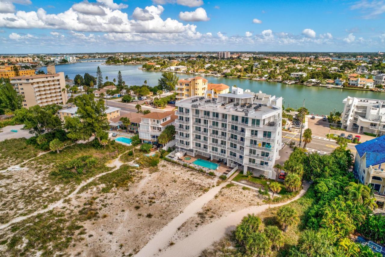 Villa Oceana 305 East St. Pete Beach Exterior foto