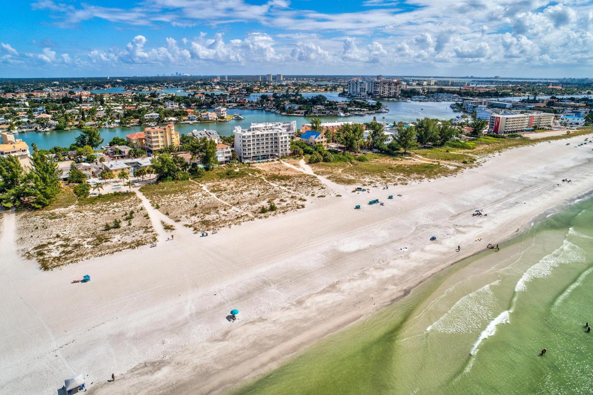Villa Oceana 305 East St. Pete Beach Exterior foto